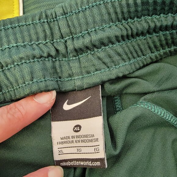 Nike Oregon Ducks Green & Yellow Athletic Shorts XL - Picture 3 of 5